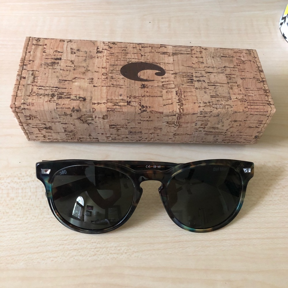 Costa Del Mar sunglasses 580G